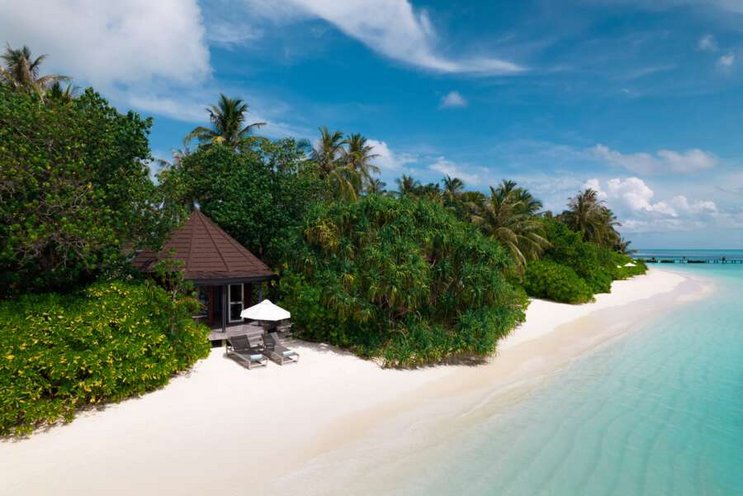 Komandoo Island Resort & Spa