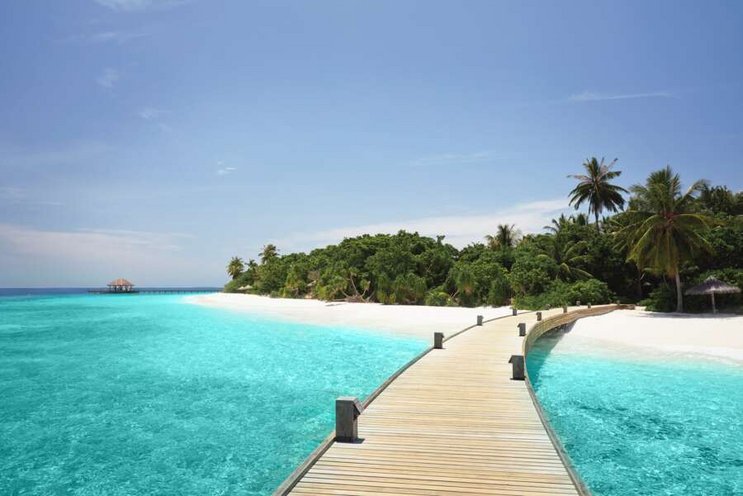 Reethi Faru Resort
